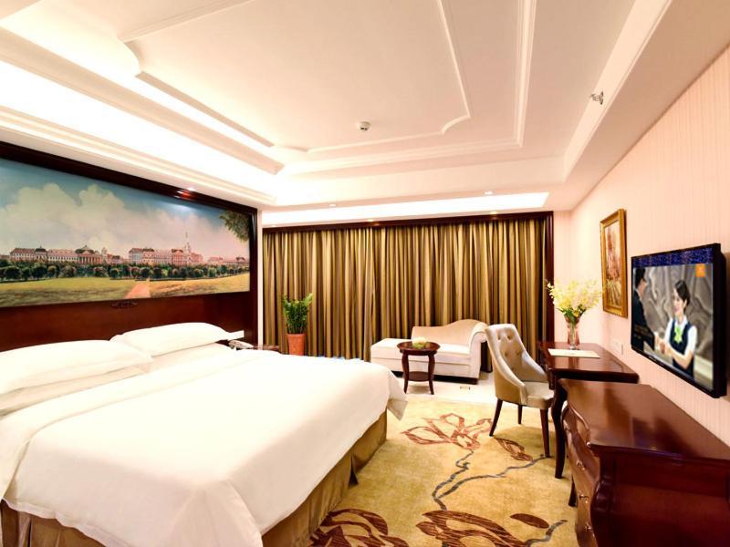 Vienna Hotel Loudi Chunyuan Pedestrian Street Luaran gambar